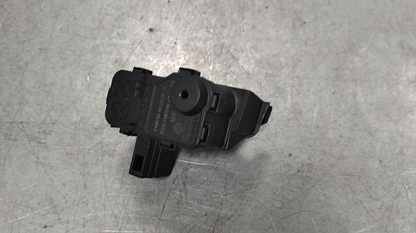 Zentralverriegelung Pumpe AUDI A4 B8 Avant (8K5)
