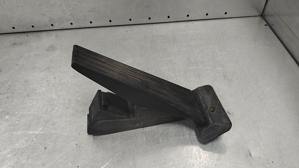 Accelerator pedal position sensor BMW 5 Gran Turismo (F07)
