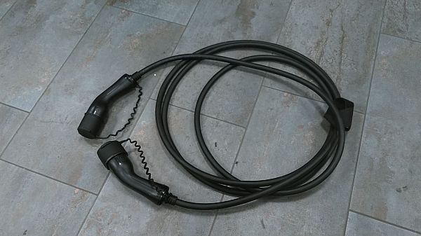 Ladekabel für Elektroauto VOLVO XC40 (536)