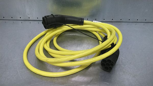 Ladekabel für Elektroauto AUDI Q4 E-TRON SUV (F4B)