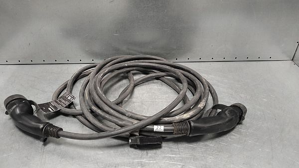 Ladekabel für Elektroauto MERCEDES-BENZ VITO Van (W447)
