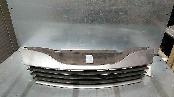 Front grille