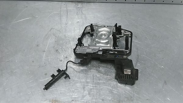 Gearbox valve body