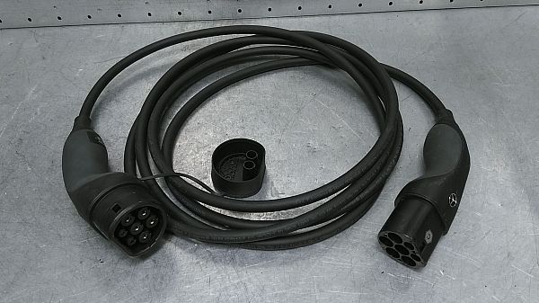 Ladekabel für Elektroauto MERCEDES-BENZ CLA Shooting Brake (X118)