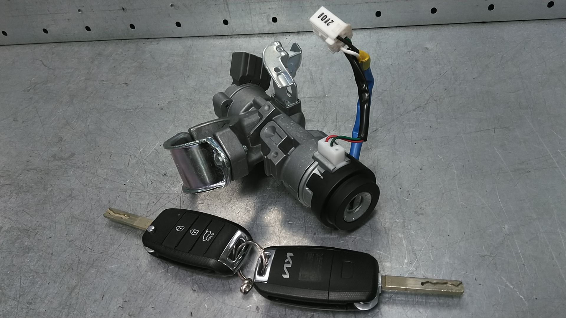 81910-1Y000: Ignition lock normal, Steering wheel lock, Lock