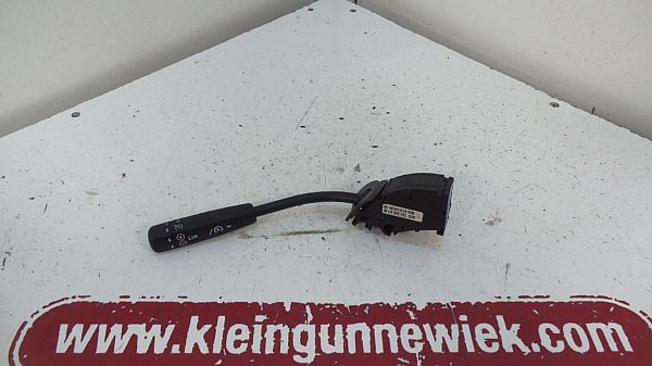 Commande régulateur de vitesse