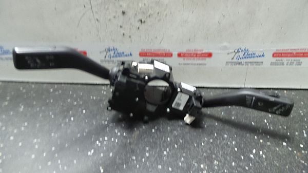 Combination switch (wiper/turn signal)