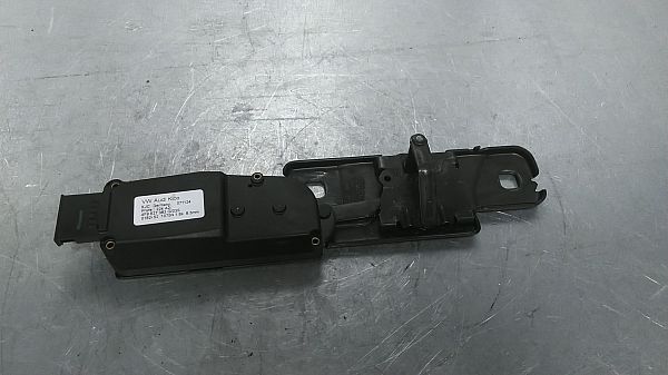 Tailgate lift motor