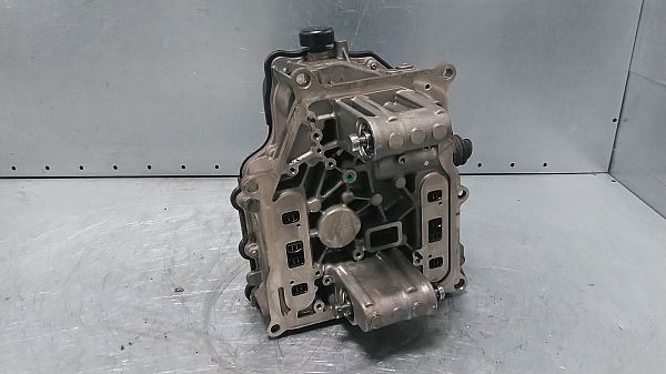 Gearbox valve body