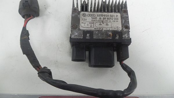 Coolant fan relay
