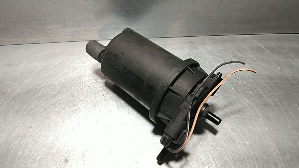 Fuel filter housing