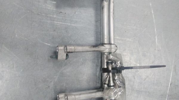 Fuel distributor