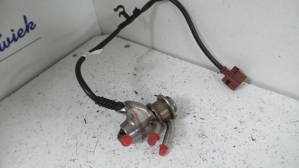 AdBlue Einspritzdüse / SCR Düse AUDI Q2 (GAB, GAG)