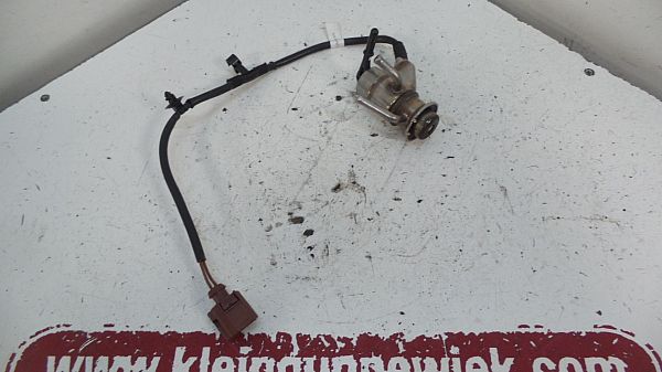 AdBlue Einspritzdüse / SCR Düse VW TOURAN (5T1)