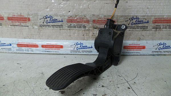 Accelerator pedal