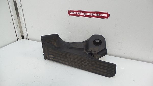 Accelerator pedal
