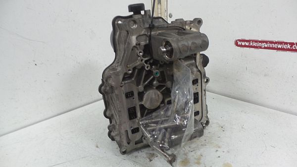 Mechatronik (Getriebe) VW PASSAT B8 Estate (3G5, CB5)