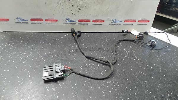 AdBlue Steuergerät / SCR Steuergerät AUDI A3 Limousine (8VS, 8VM)